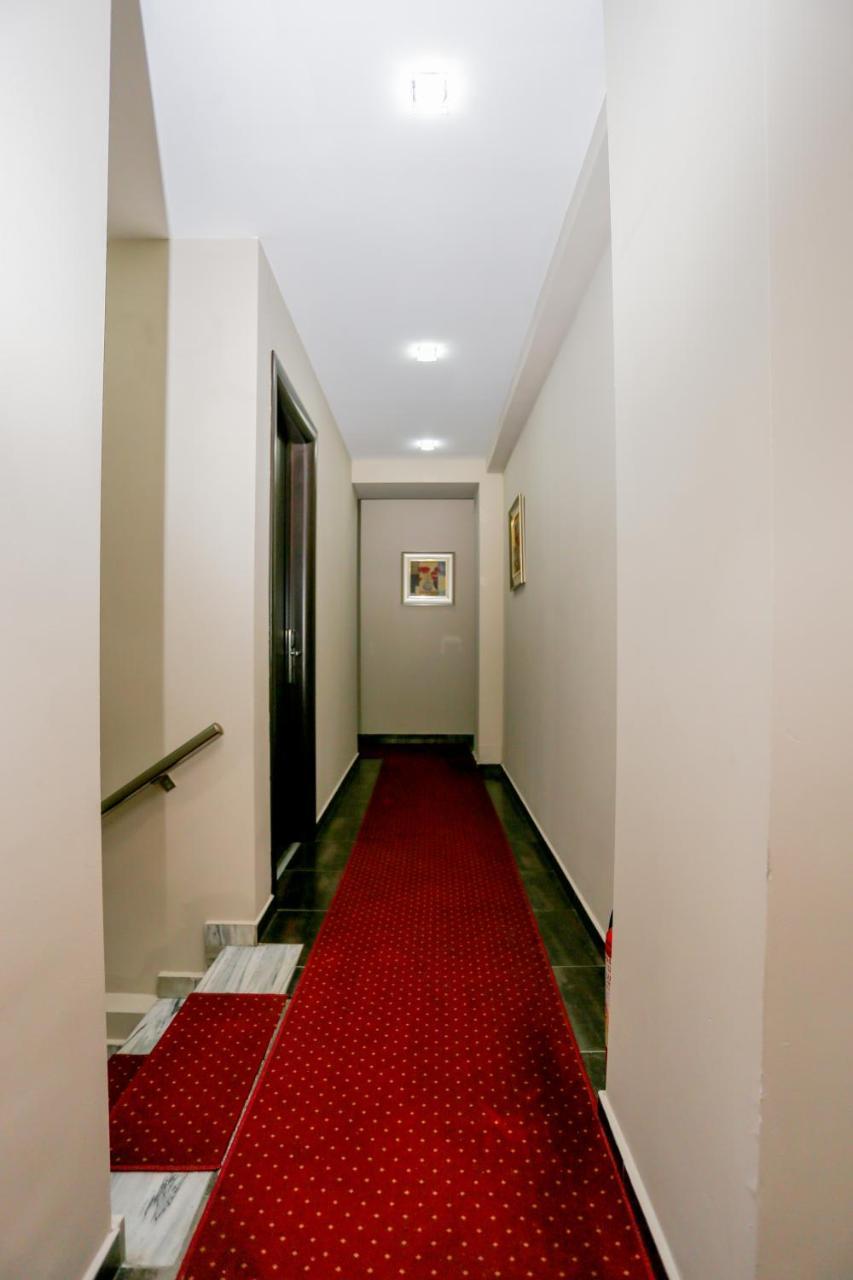 Hotel Town House Tiran Dış mekan fotoğraf